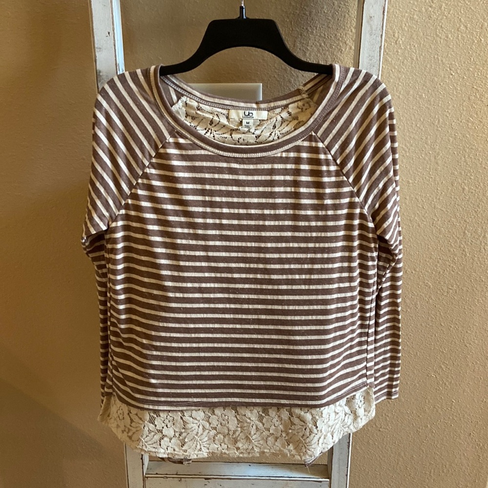 Brown and cream lace detail blouse
